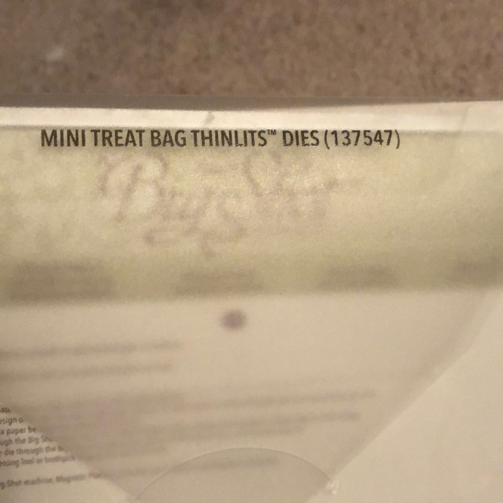 Stampin up mini treat bag thinlet dies